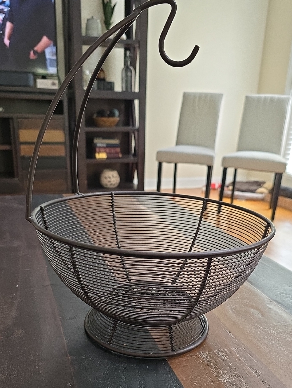Rustic Brown Wire Fruit Basket with Hanging Hook